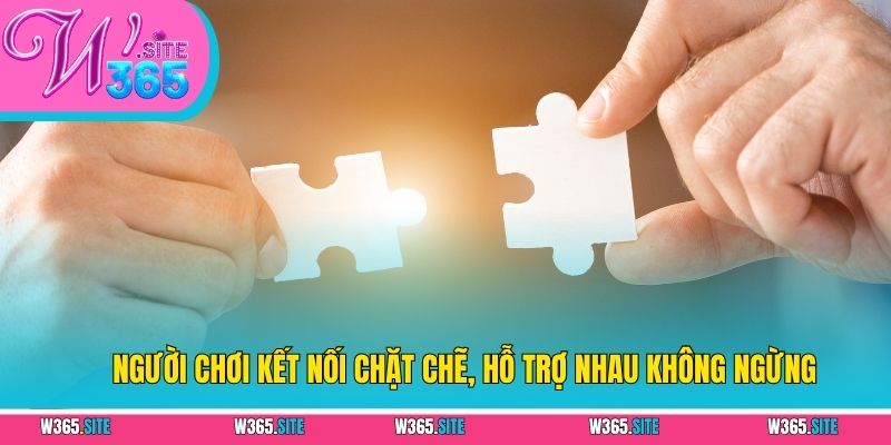 VIVU88 - Đánh Giá Chi Tiết Về Sự Đẳng Cấp Chuyên Nghiệp 4 Người chơi kết nối chặt chẽ, hỗ trợ nhau không ngừng